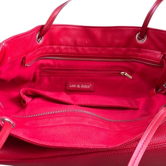 Lexi and Abbie red zip up bag - Picture 2 of 5